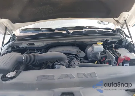 2019 Ram 1500 Big Horn/Lone Star из США, поврежденный, VIN 1C6SRFFTXKN892533